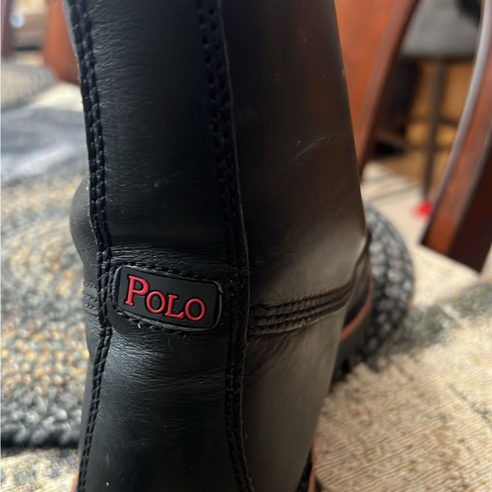 Polo - Picture 5 of 7
